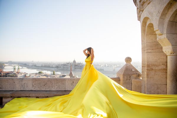 Flying Dress Photographer 2026 yellow Thumbnail Horizontal 6362 2026